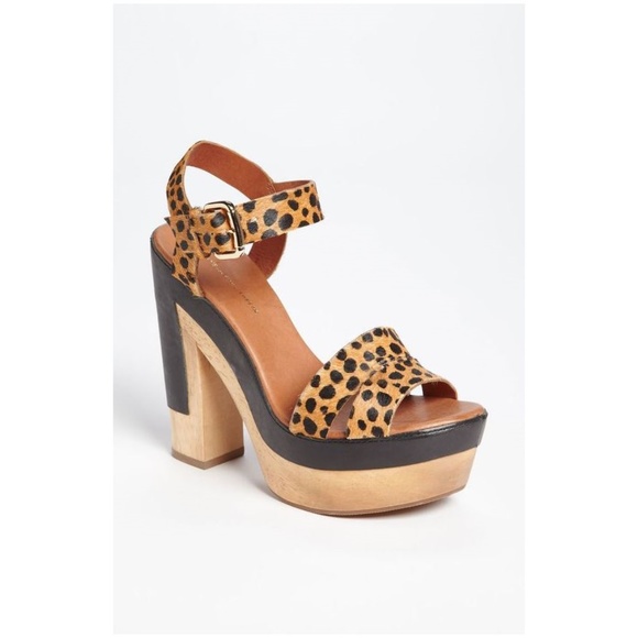 Diane Von Furstenberg Shoes - NEW Diane Von Furstenberg Roxana Sandal in Animal